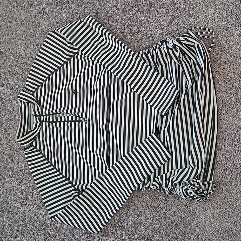 Coolibar Pullover - image 1